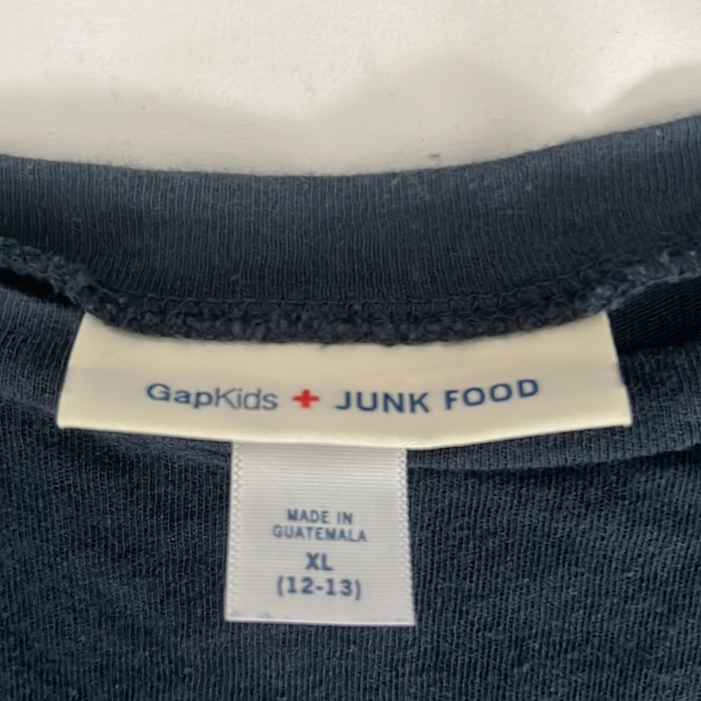 GAPKids Starwars Long sleeve - Picture 2 of 3